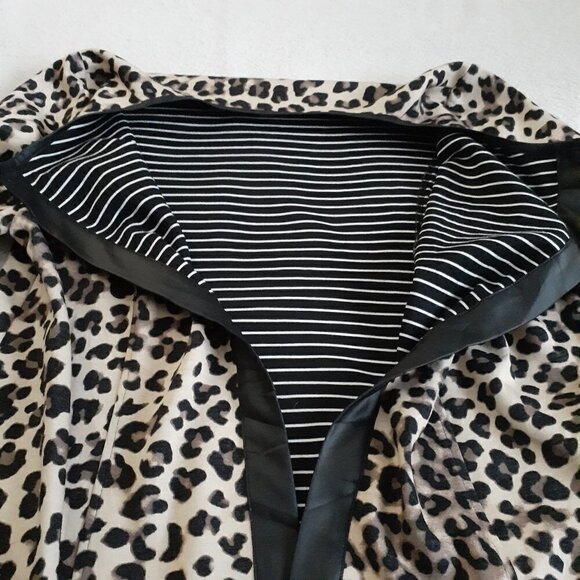 Chico's Women's Size 2 (Large/12) Long Sleeve Open Leopard Print Cardigan - Picture 6 of 10